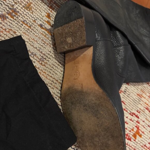 Chanel Black Leather Interlocking CC Logo Riding Midcalf Boots Size 39 - Picture 5 of 8